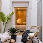 Hinako - 2 Bedrooms And Terrace In Arroios *