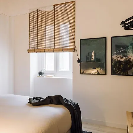 Hinako - 2 Bedrooms And Terrace In Arroios *