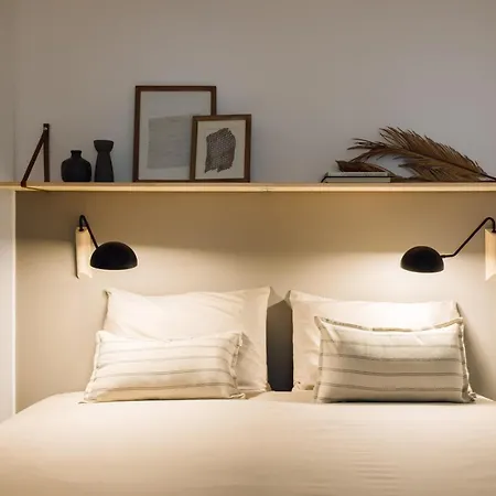 Hinako - 2 Bedrooms And Terrace In Arroios 아파트 리스본
