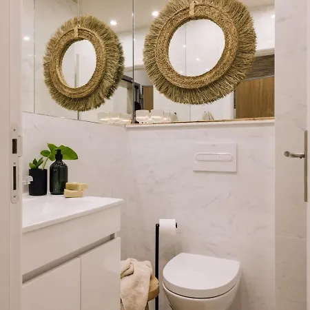 Hinako - 2 Bedrooms And Terrace In Arroios * Lisboa